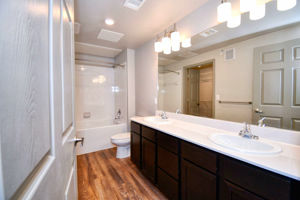 Crest-at-Illinois 14